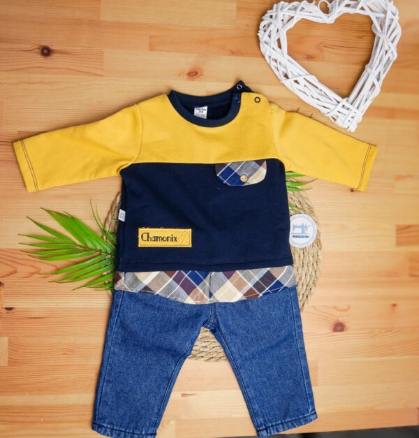 Conjunto de Calças de Ganga e Camisola