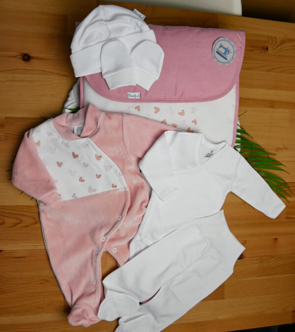Conjunto 1ª Roupinha Corações - Image 13