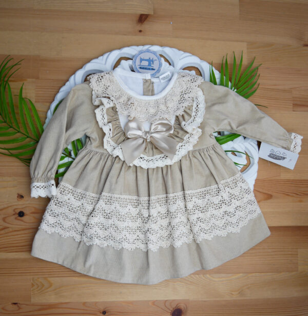 Vestido Premium com Renda - Image 19