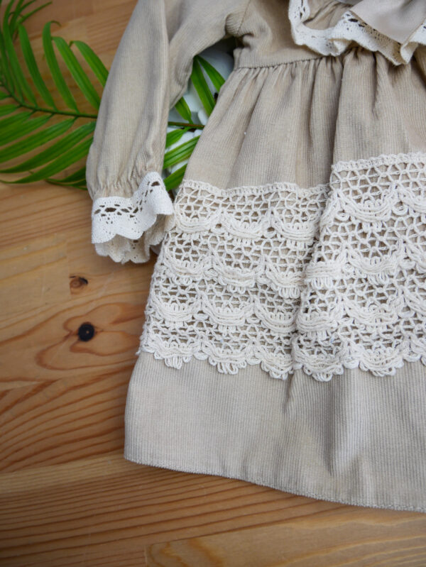 Vestido Premium com Renda - Image 22