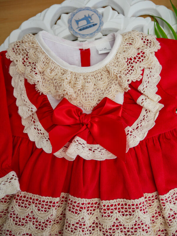 Vestido Premium com Renda - Image 4