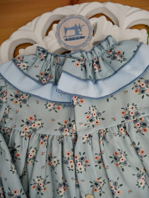 Vestido Premium com Florinhas - Image 17