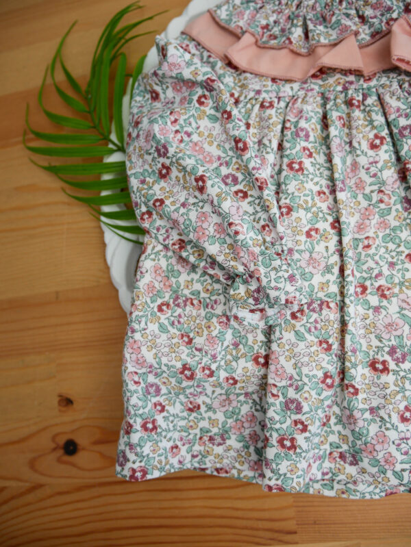Vestido Premium com Florinhas - Image 12