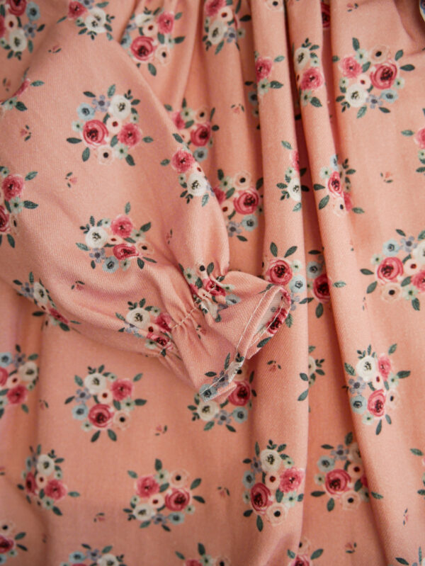 Vestido Premium com Florinhas - Image 3