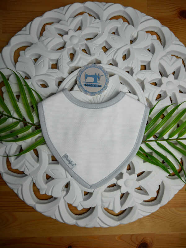 Babete em Bico - Image 4