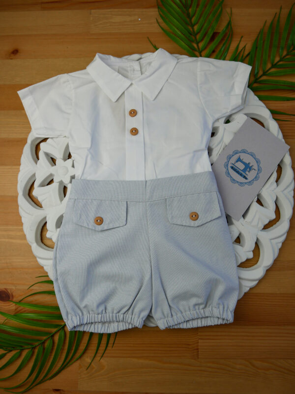 Conjunto de Camisa e Calções