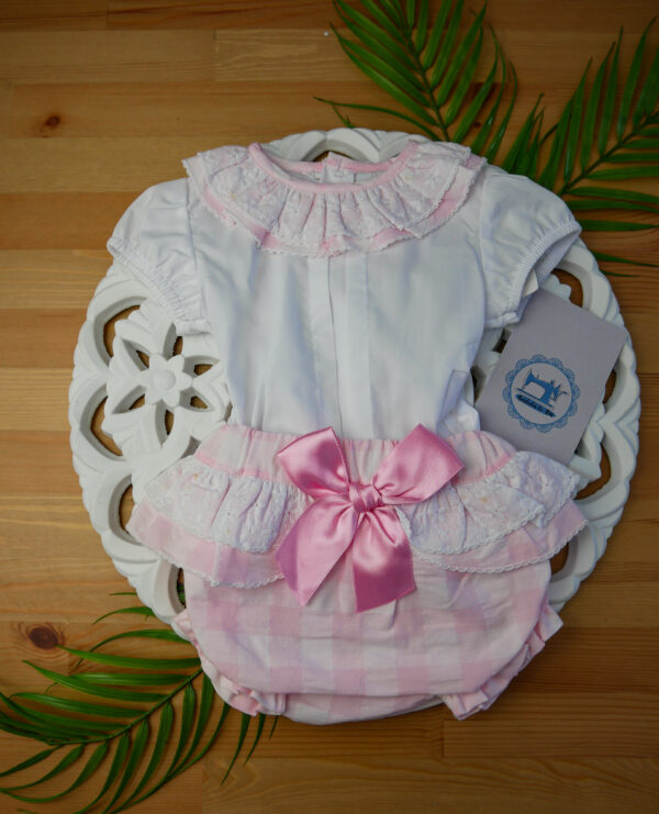 Conjunto de T-shirt e Tapa Fralda