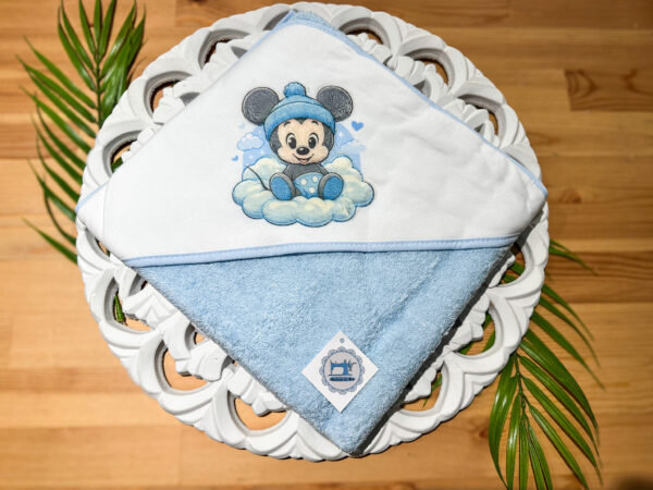Toalha de Banho - Mickey na Nuvem