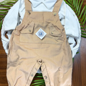 Jardineiras com Bolsos de Menino