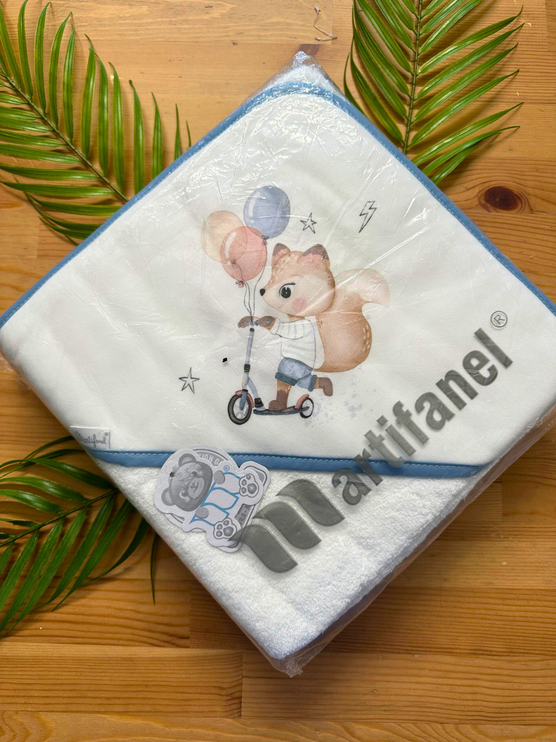 Toalha de Banho - Raposa na Trotinete