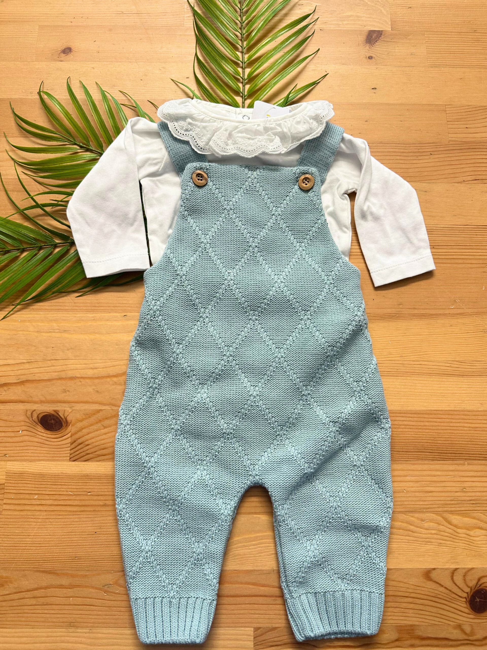 Jardineiras de Menina sem pé