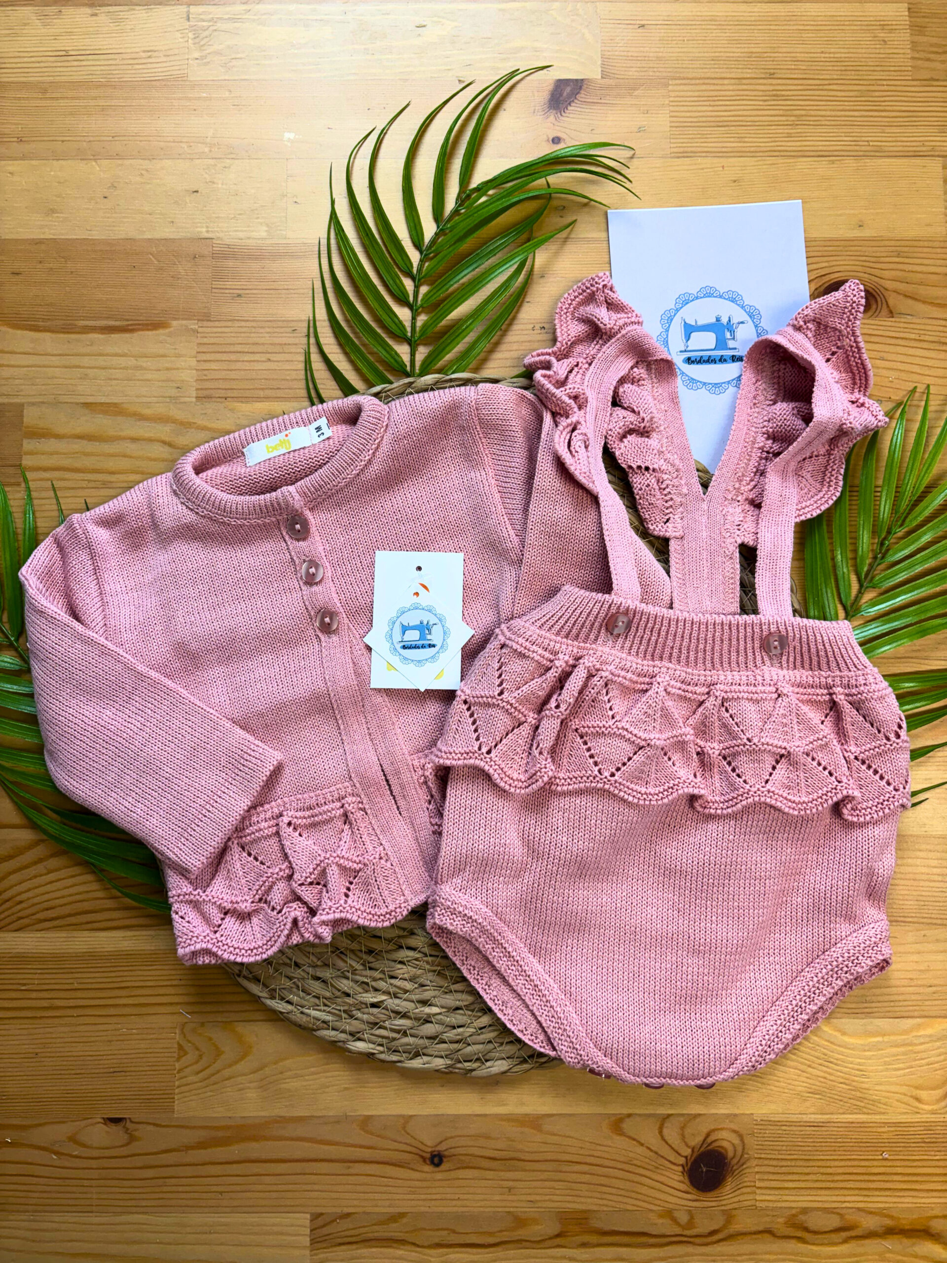 Conjunto de Malha Casaco e Fofo