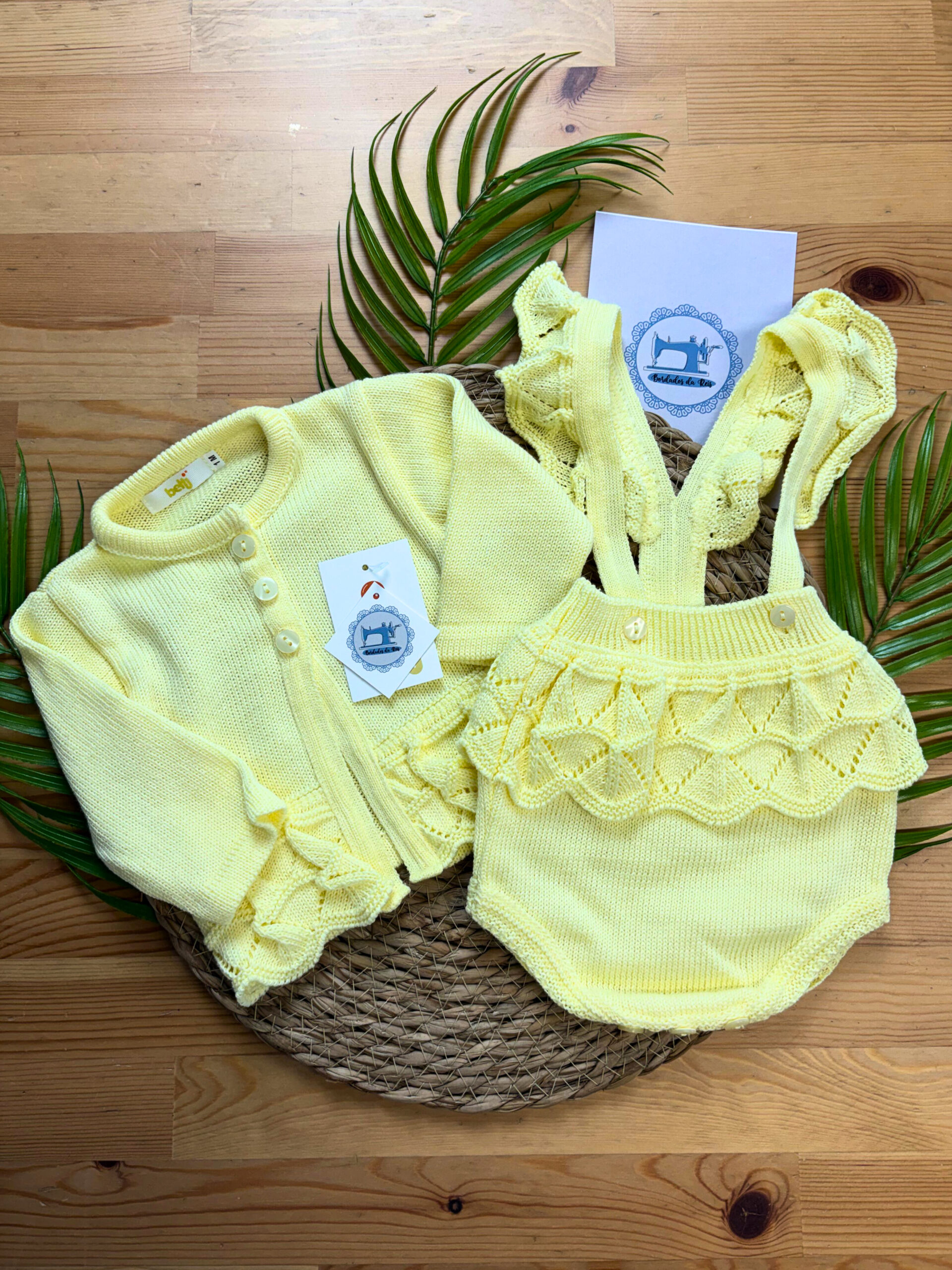 Conjunto de Malha Casaco e Fofo - Image 2