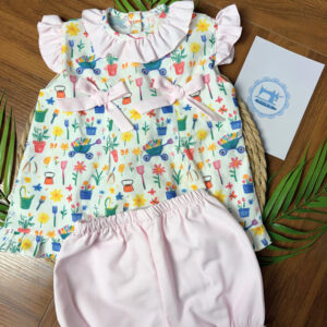 Conjunto de Blusa e Cueiro Jardinagem