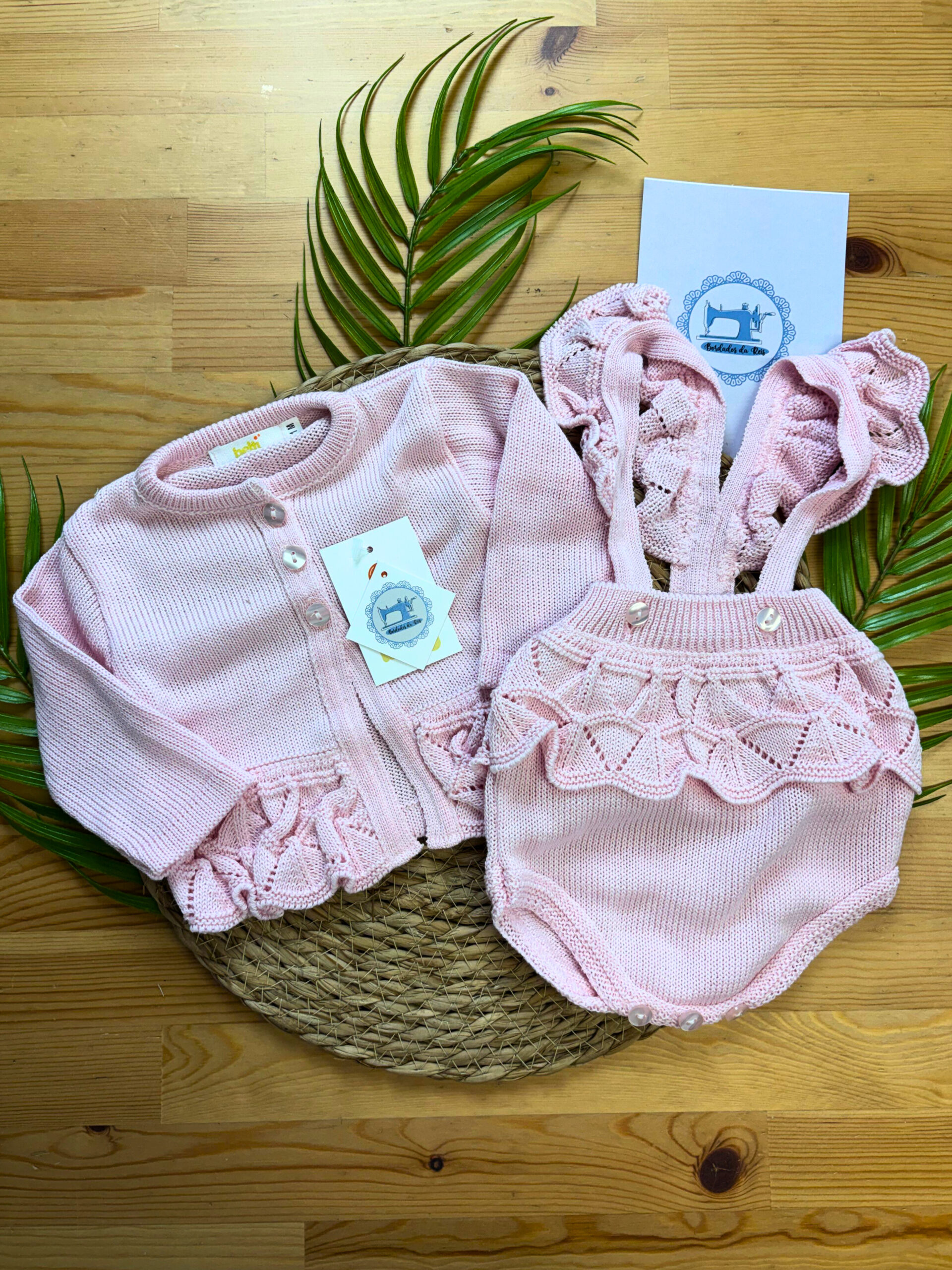 Conjunto de Malha Casaco e Fofo