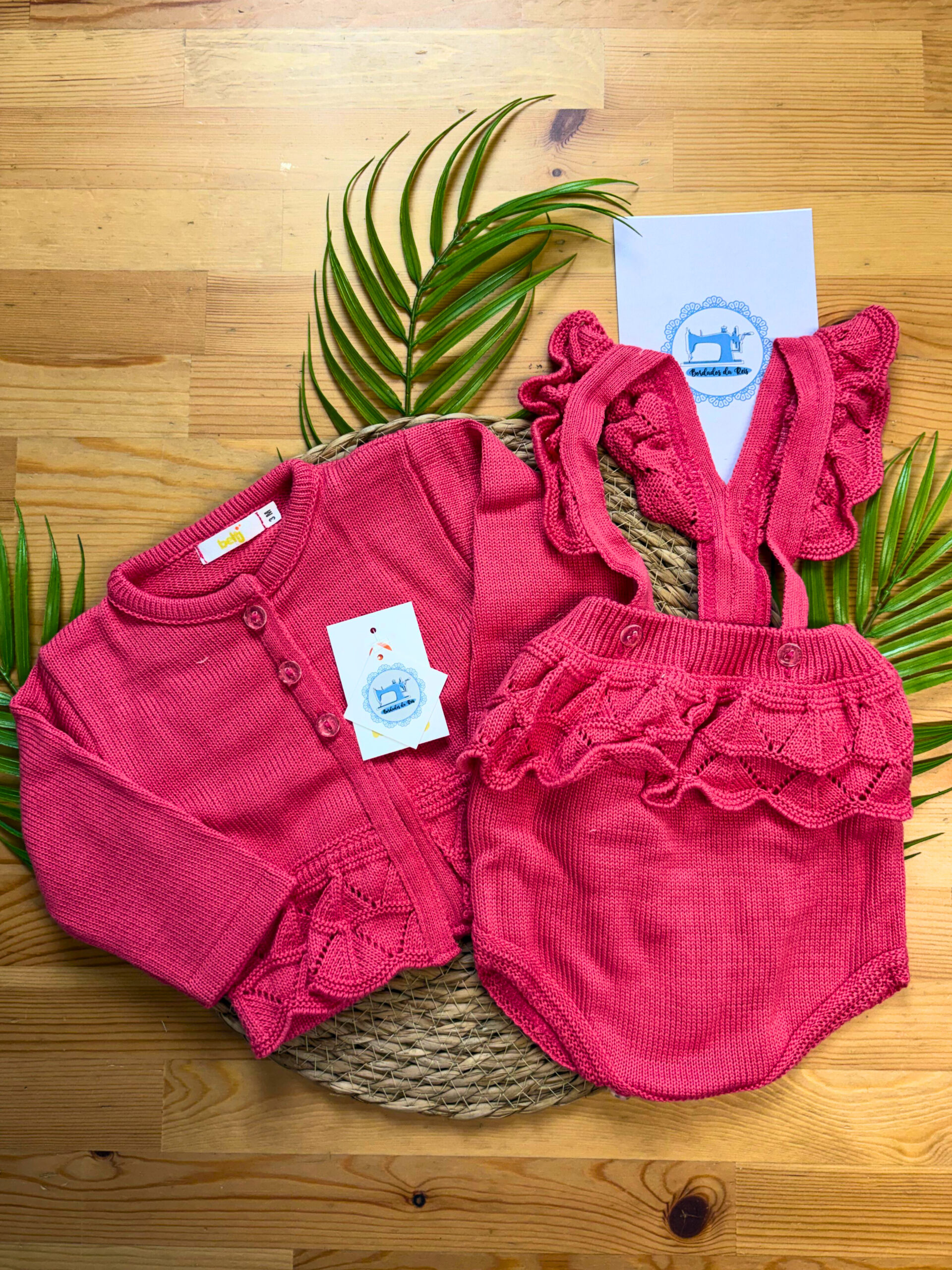 Conjunto de Malha Casaco e Fofo