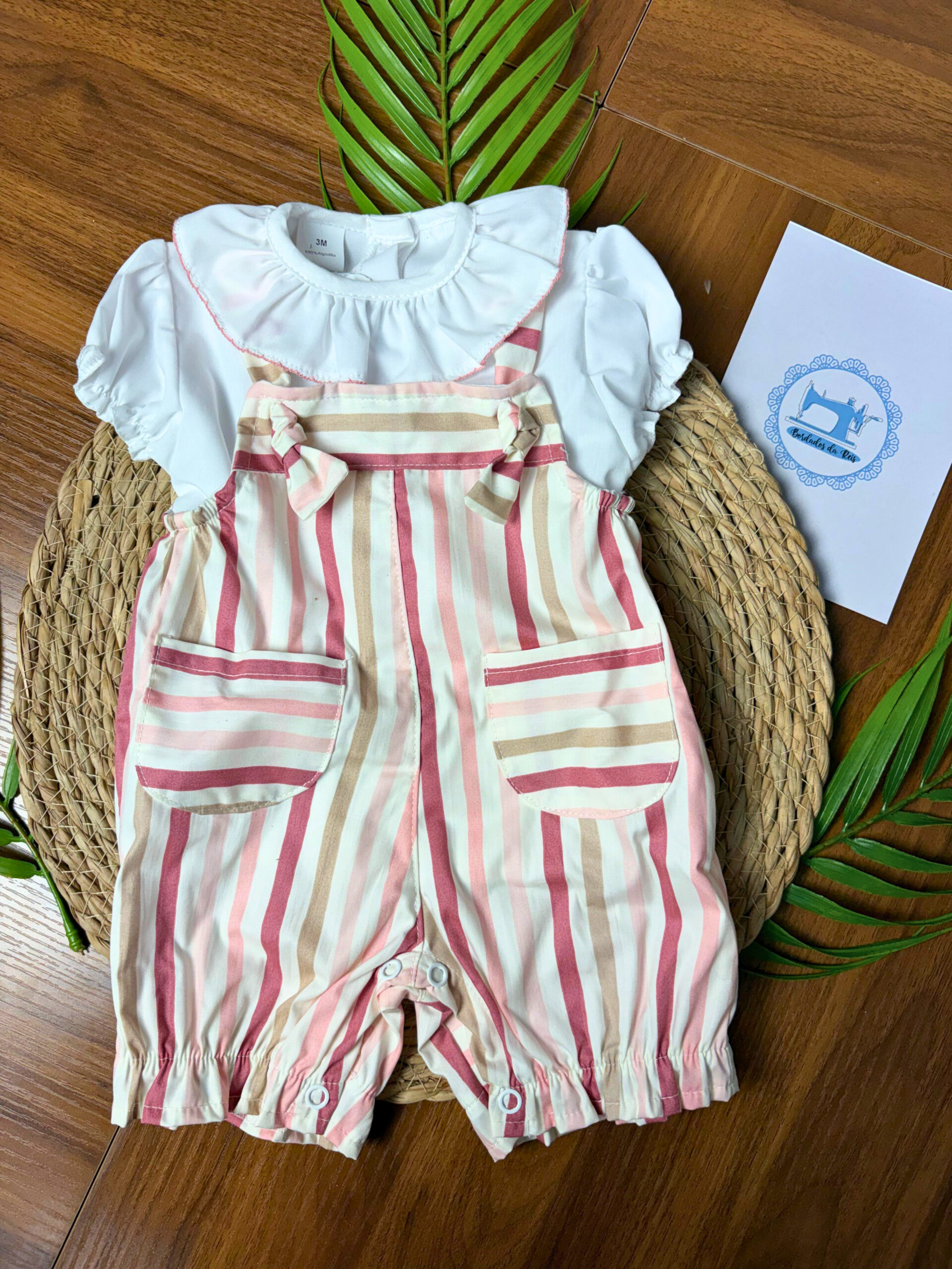 Jardineiras às Riscas